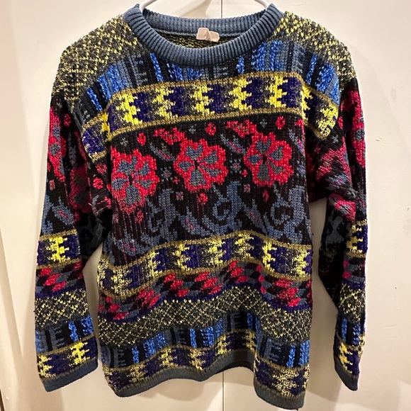 super cute and colorful sweater! - Picture 2 of 3